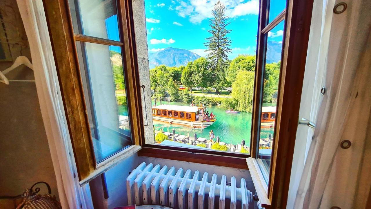 Le Doux Nid Bed & Breakfast Chanaz Exterior photo